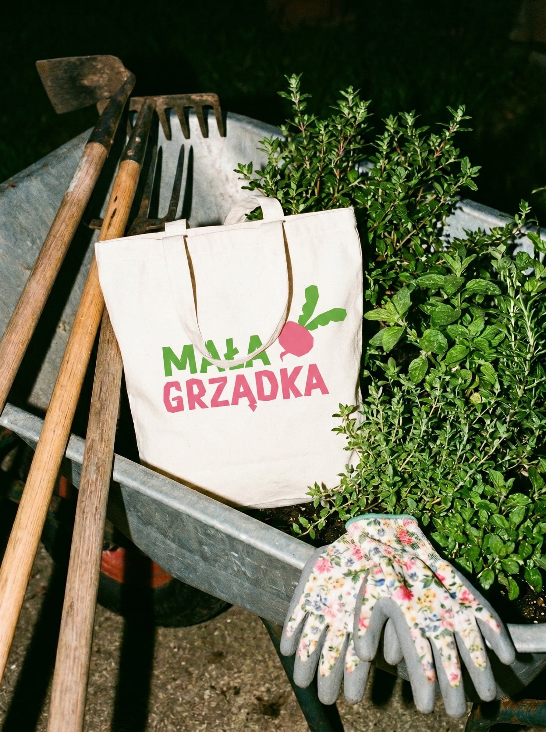 Mała Grządka — torba i narzędzia ogrodowe